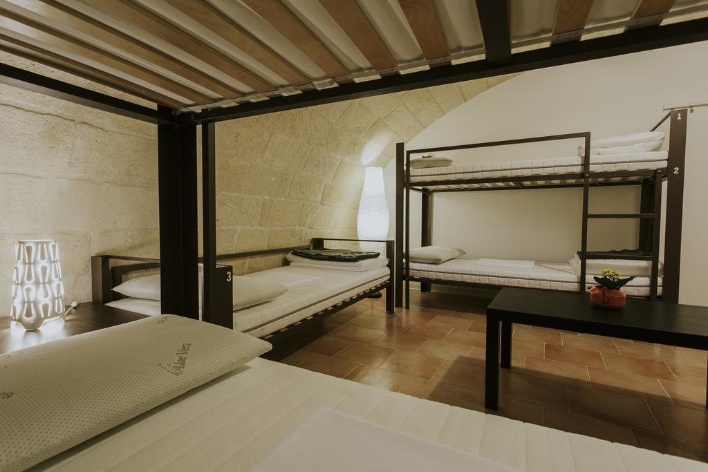Ostello Dei Sassi - Rooms And Beds Matera Eksteriør bilde