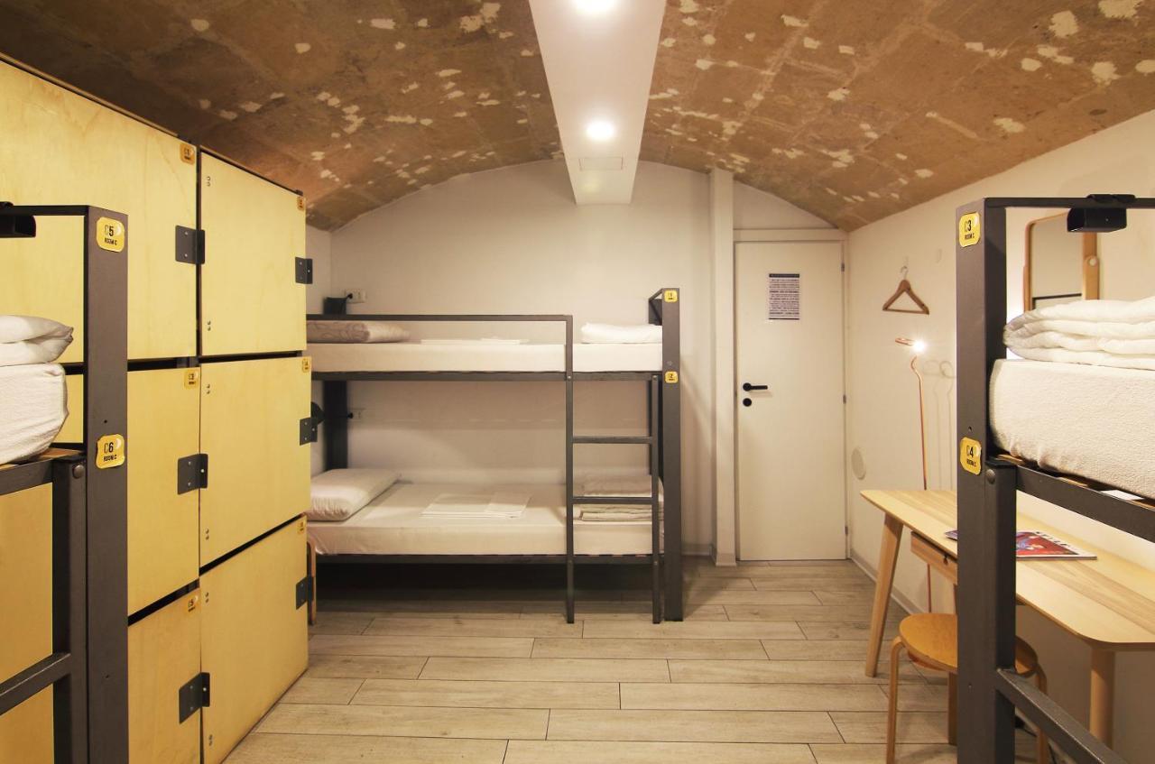 Ostello Dei Sassi - Rooms And Beds Matera Eksteriør bilde